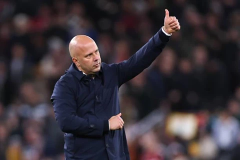 يوم خاص لثنائي ليفربول.. أرني سلوت يتحدث عن ريو نجوموها وكييزا